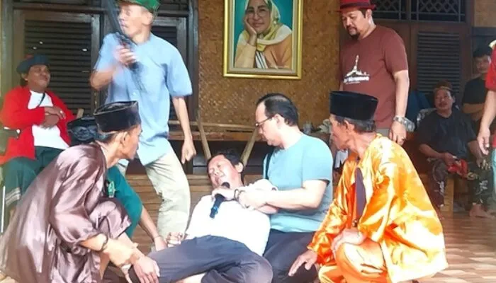 Opera “Gugurnya Letnan Margonda” di Lebaran Depok