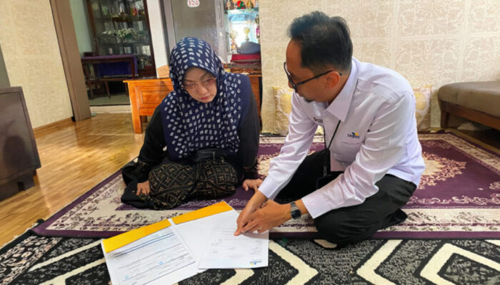 Ahli Waris ASN Bea Cukai Gugur Saat Bertugas Terima Santunan Manfaat 214 Juta dari PT TASPEN