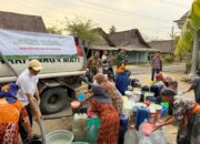 Peringati Hari Santri, BEM PTNU Salurkan 1 Juta Liter Air Bersih untuk Korban Karhutla dan kekeringan Ekstrem