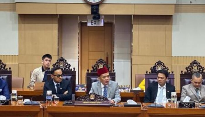 Prabowo Kirim Surpres Pemberhentian Kapolri Listyo Sigit, Komjen Suyudi Diusulkan sebagai Pengganti