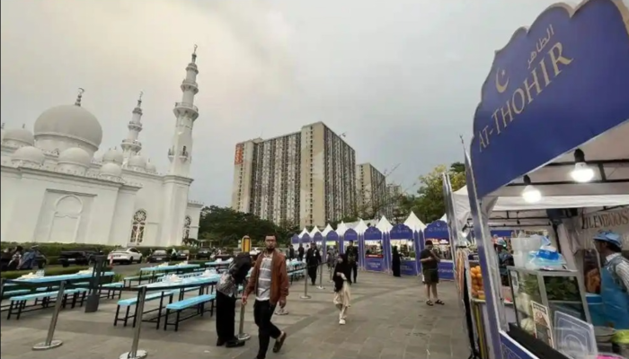 Ekosistem Kuliner Nusantara Baru di Serambi Masjid At-Thohir Depok, Ada Aneka Kudapan Khas